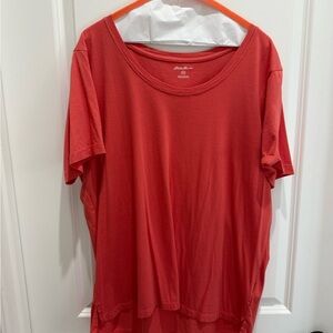 🌟Eddie Bauer Vibrant salmon Crewneck Tee